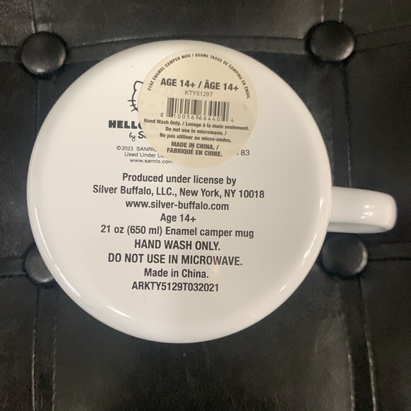 New Hello Kitty Face In Pink Bow White Metal Campers Coffee Mug By Sanrio - Picture 8 of 8